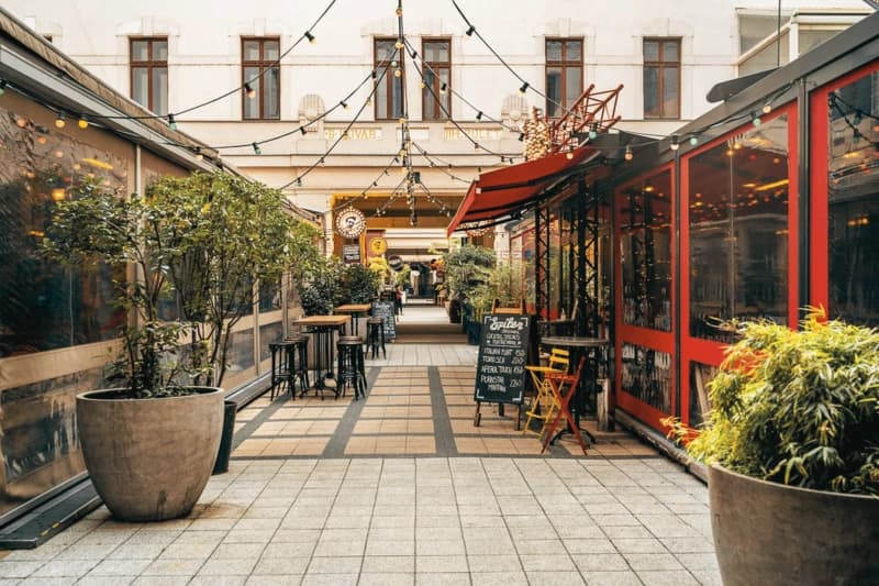 Gozsdu Courtyard